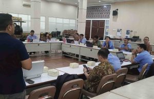 Sharing & Diskusi Teknologi Digital Manufacturing di SMK Mikael dan Politeknik ATMI Surakarta
